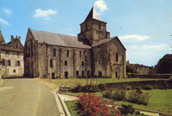 L'église Saint-Savinien en 1969